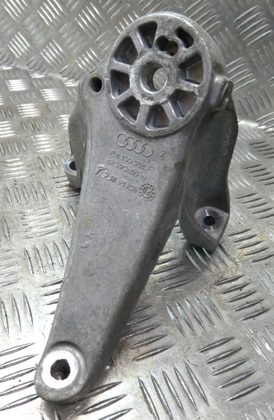 Porsche 3.0 E-Hybrid Motorhalter motor halterung rechts 7L8199308F ORIGINAL gebraucht - Panamera – Produktansicht 1