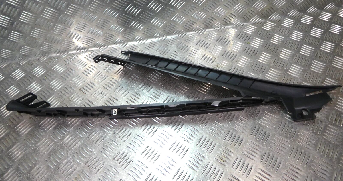 VW ID3 ID.3 Verkleidung A Säule vorne rechtsBlende 10A868144 schwarz ORIGINAL gebraucht - Volkswagen – Produktansicht 3