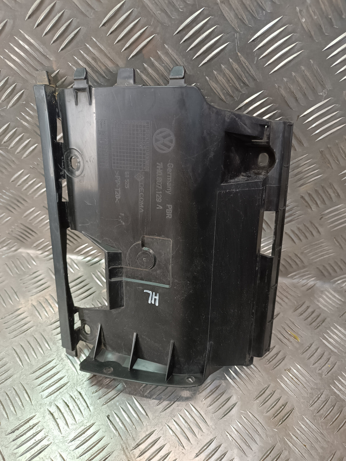VW T5 1.9 TDI Blende Stoßstangenecke Halter Links 7H0807129A ORIGINAL gebraucht - Transporter – Produktansicht 1