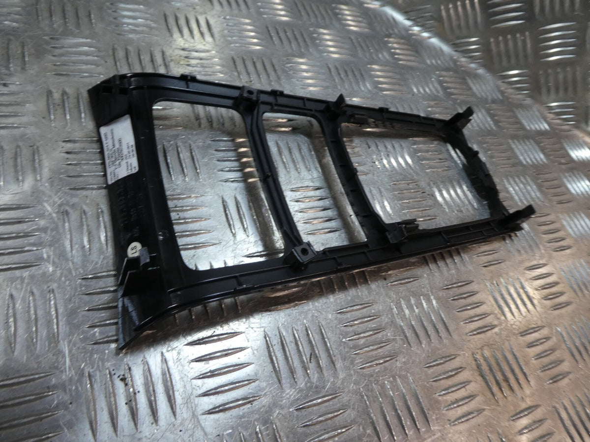 Porsche Cayenne S 92A Blende Vorne KLAVIER 7P5863324F 6BB * ORIGINAL gebraucht - Mittelkonsole – Produktansicht 3