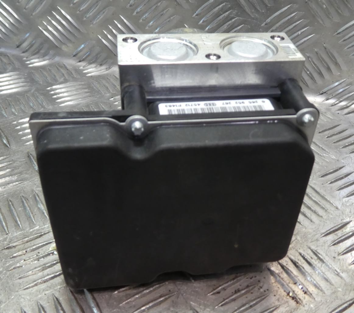 Porsche Panamera 3.0 E-Hybrid ABS-Steuergerät Hydraulikblock ORIGINAL gebraucht - 97035575566 – Produktansicht 4