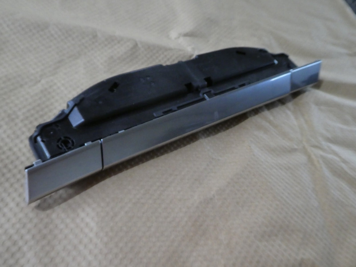 Porsche Panamer 970 Getränkehalter Becherhalter ORIGINAL gebraucht - 97055239401 – Produktansicht 3