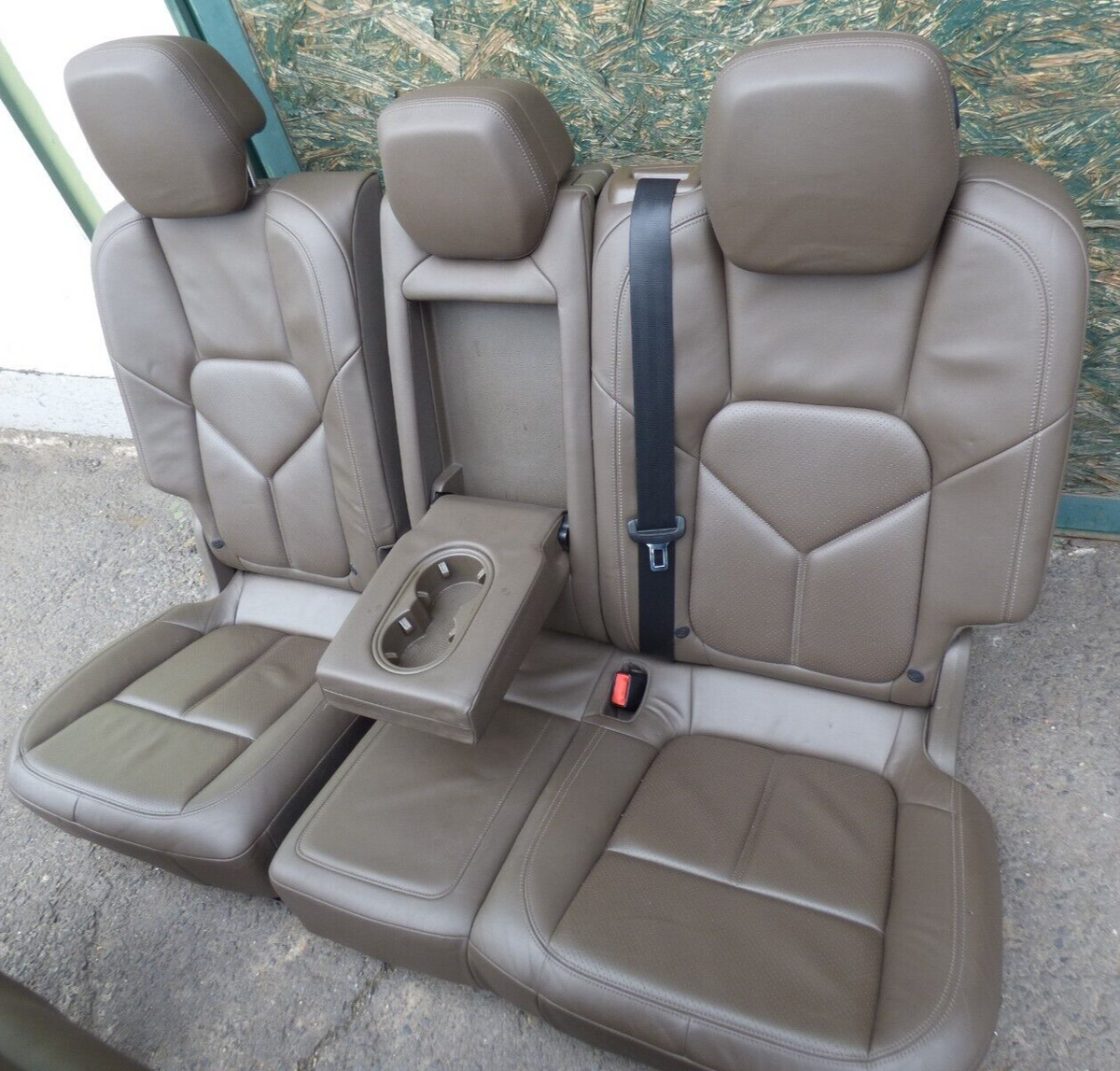 Porsche Cayenne 958 92A Hintere Sitze Ledersitze UMBRA Braun ORIGINAL gebraucht - Sitzbank – Produktansicht 3
