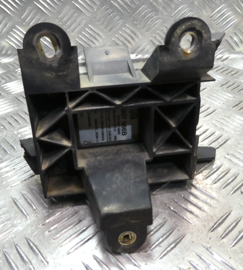 Porsche Macan 95B Modul Links Hinten Totewinkel 8T0907566B ORIGINAL gebraucht - Spurwechselassistent – Produktansicht 2