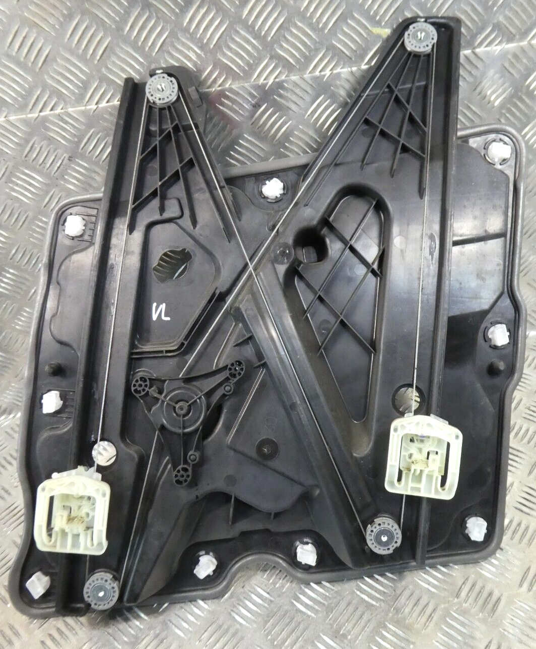 VW ID.3 ID3 Fensterheber vorne links 10A837401C Bj2021 ORIGINAL gebraucht - Volkswagen – Produktansicht 2
