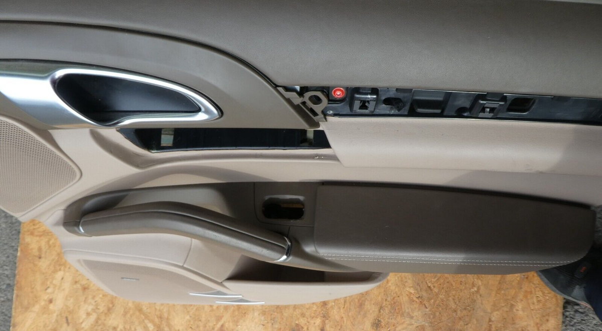 Porsche Cayenne 92A Türverkleidung Hinten Rechts + Rolo Umbra Tartufo ORIGINAL gebraucht - 7P5867212 – Produktansicht 3