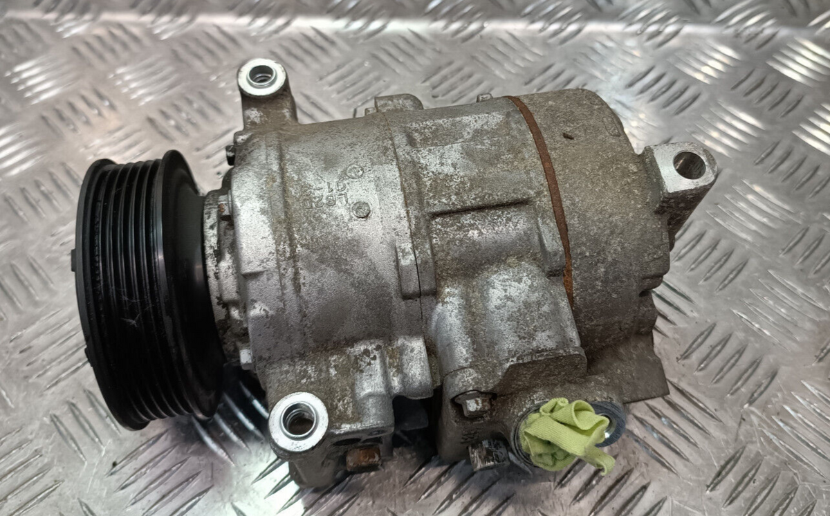 VW T5 2.0 TDI CAA Klimakompressor 04S SB4-046942 ORIGINAL gebraucht - Transporter – Produktansicht 2