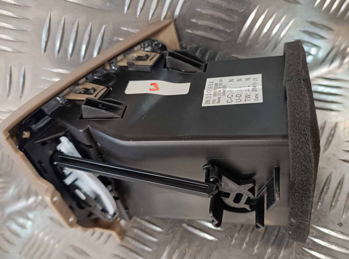 Jeep Grand Cherokee WK2 Rechts Luftdüse Belüftung ORIGINAL gebraucht - X90016402MR – Produktansicht 2