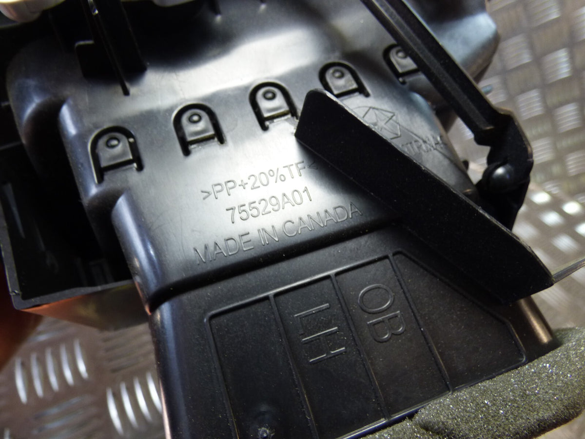 Jeep KL 2.0 CRD 2015 Luftdüse links komplett 1WG591S5AC _ 75529A01 ORIGINAL gebraucht - Cherokee – Produktansicht 4