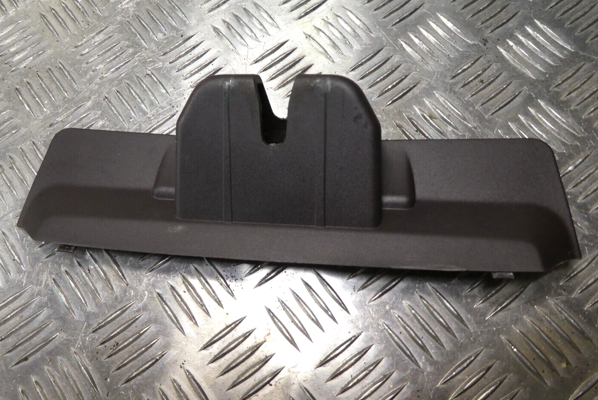 Porsche Cayenne 92A Heckklappenschloss Cover 7P5827520C espresso ORIGINAL gebraucht - Verkleidung – Produktansicht 1
