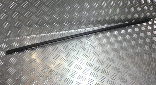VW ID3 ID.3 Wasserfangleiste Wischleiste links 10A854327 ORIGINAL gebraucht - Volkswagen – Produktansicht 1