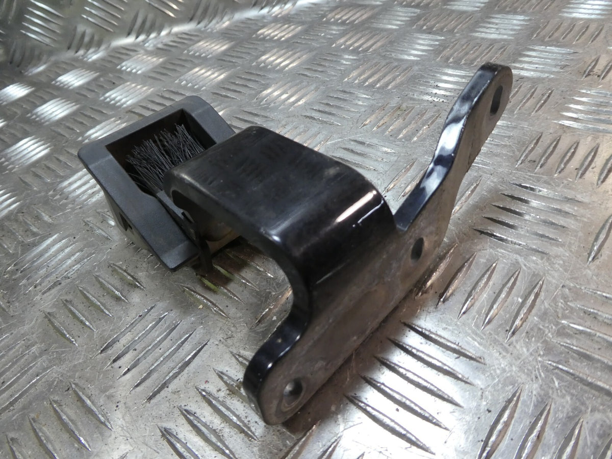 Porsche Cayenne 958 92A Links 7P5827301B ORIGINAL gebraucht - Hackklappenscharniere – Produktansicht 2