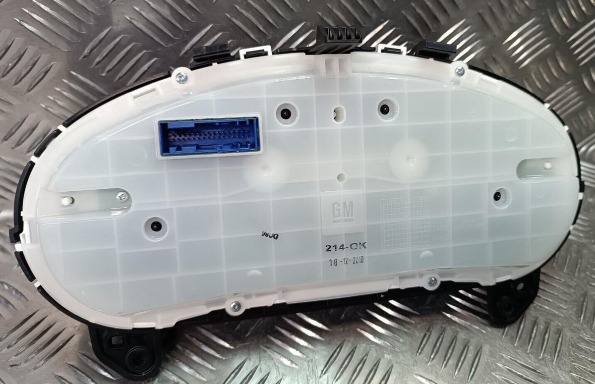 OPEL ASTRA K 1.4 Turbo Original Kombiinstrument Tacho gebraucht - 39187106 – Produktansicht 2