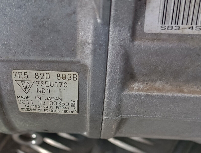 Porsche Cayenne S 92A 7P5820803B 447150-2402 Denso 7SEU17C ORIGINAL gebraucht - Klimakompressor – Produktansicht 4