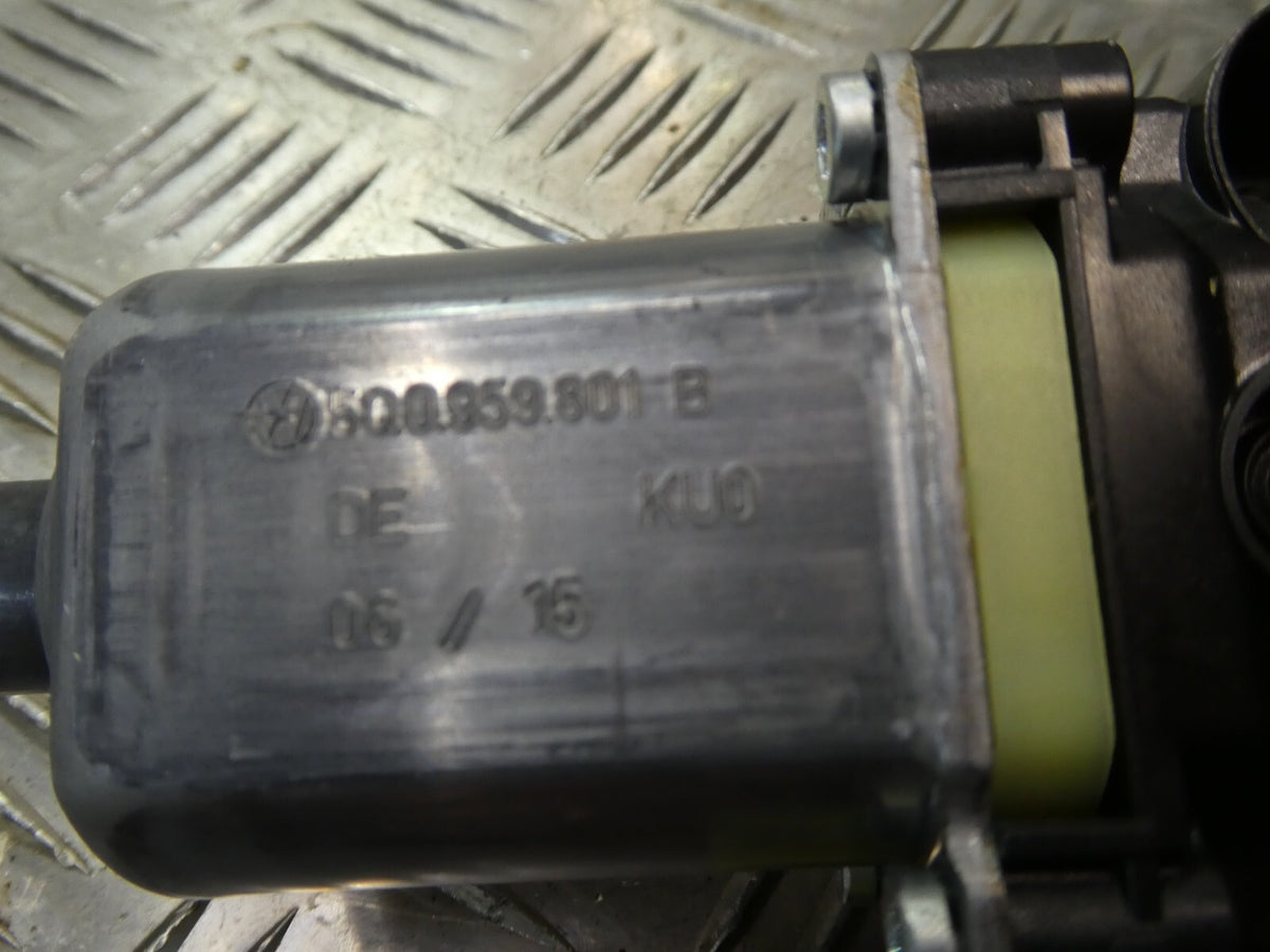 Porsche Macan 95B vorne Links 5Q0959801B ORIGINAL gebraucht - Fensterhebermotor – Produktansicht 4