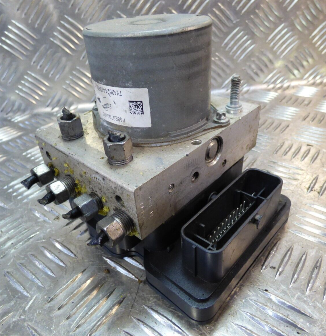Jeep Cherokee KL 2015 ABS Steuergerät Pumpe Hydrauikblock 0265956137 ORIGINAL gebraucht - P68237001AD – Produktansicht 1