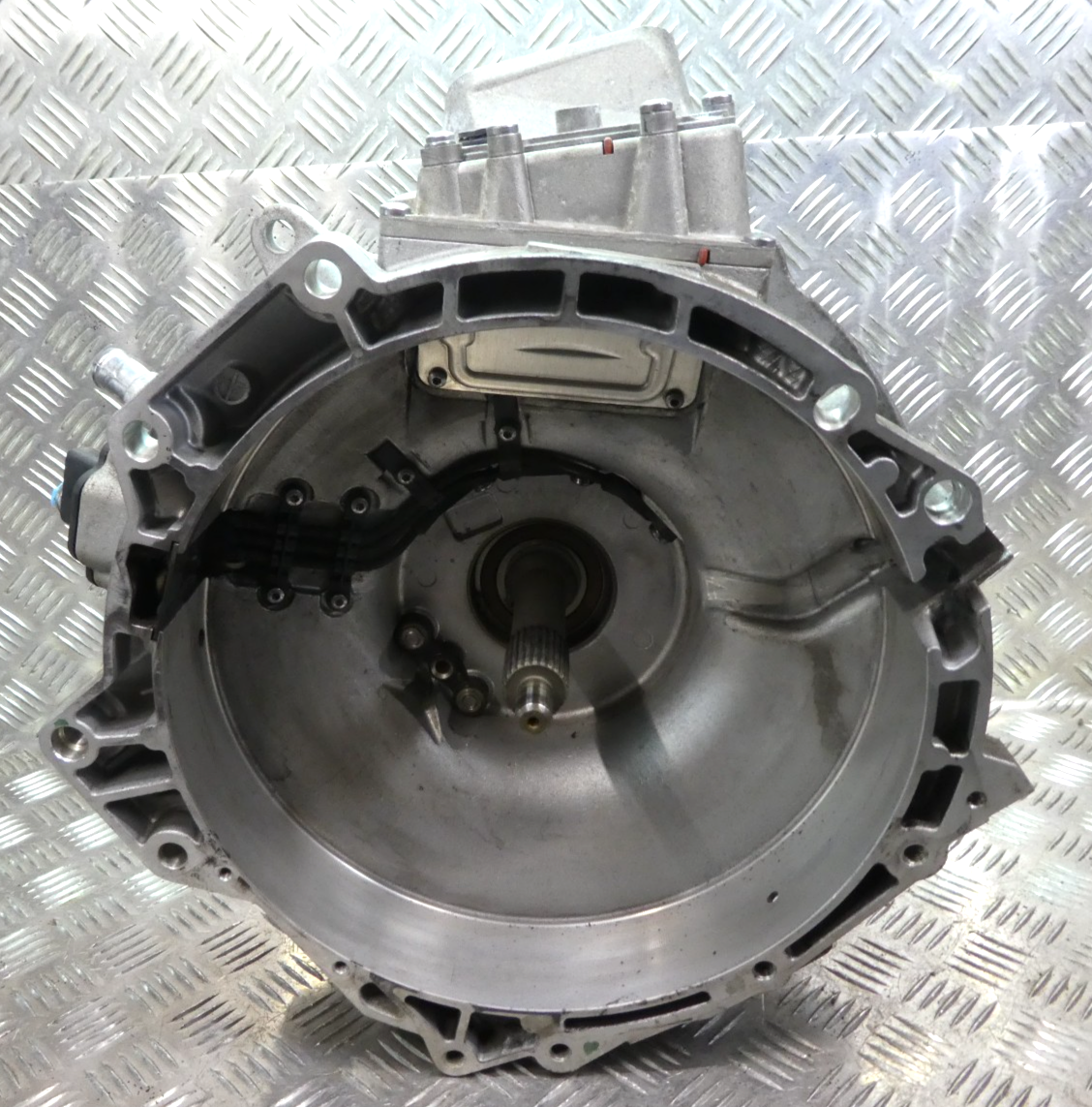 Porsche Panamera 970 3.0 E-Hybrid Elektromotor Motor 043750601 ORIGINAL gebraucht - 97011701012 – Produktansicht 4