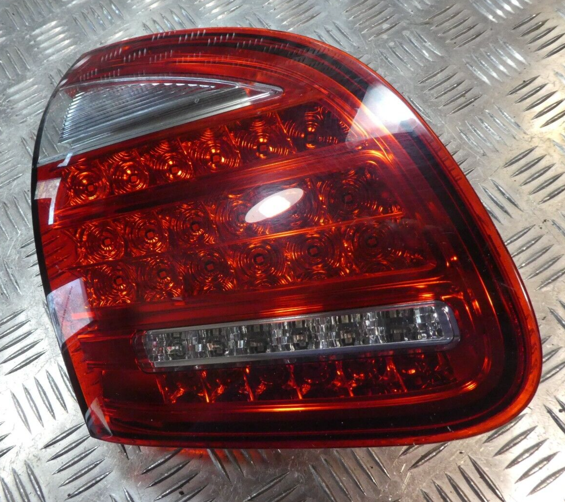 Porsche Cayenne 92A Hinten links innen Rückleuchte USA 7P5945093N ORIGINAL gebraucht - Heckleuchte – Produktansicht 2