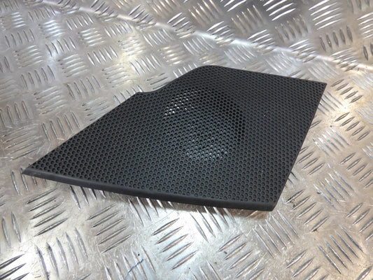 Jeep KL 2015 Armaturtenbrett Lautsprecher Abdeckung Links 1YQ70TRMAE ORIGINAL gebraucht - Cherokee – Produktansicht 1