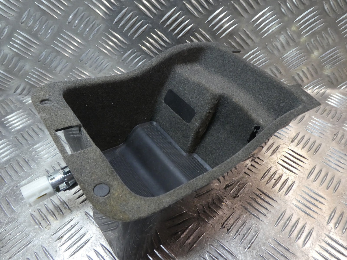 Porsche Cayenne 92A Einsatz Ablage Ablagekasten ORIGINAL gebraucht - 7P5857232A ORIGINAL gebraucht… – Produktansicht 1