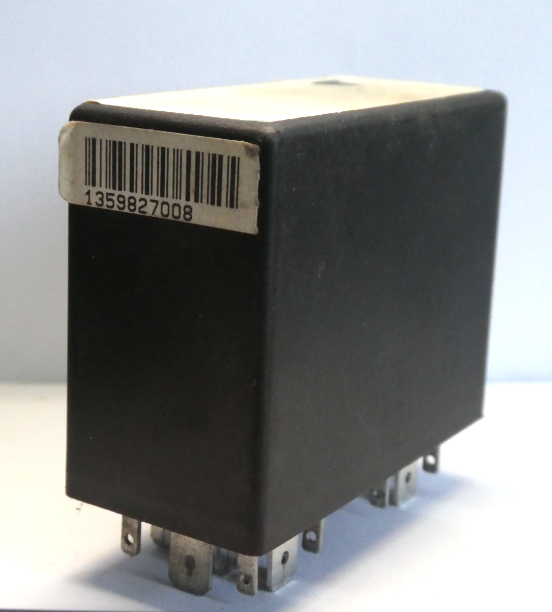 Original Porsche 986 Boxster Cabrio Verdeck Relais OEM gebraucht - 98661811102 – Produktansicht 3