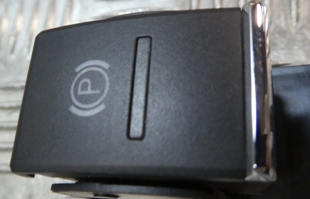 Porsche Cayenne 958 92A Parking Brake Switch 7P5927225 ORIGINAL gebraucht - Feststellbremsschalter – Produktansicht 2