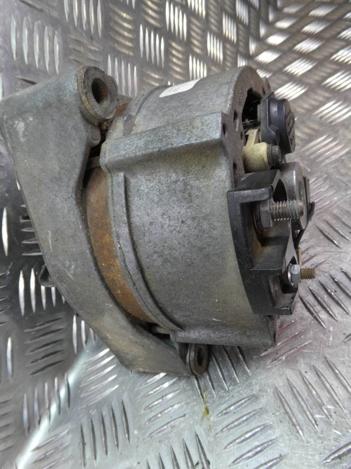 Mercedes-Benz W126 C126 II Serie Generator Lichtmaschine BOSCH ORIGINAL gebraucht - 0120469588 – Produktansicht 5
