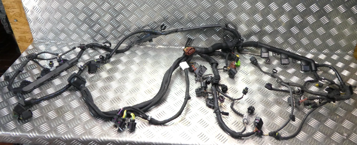 Porsche Panamera 3.0 E-Hybrid Motor Kabelbaum Engine Cable Harness ORIGINAL gebraucht - 97060801200 – Produktansicht 1