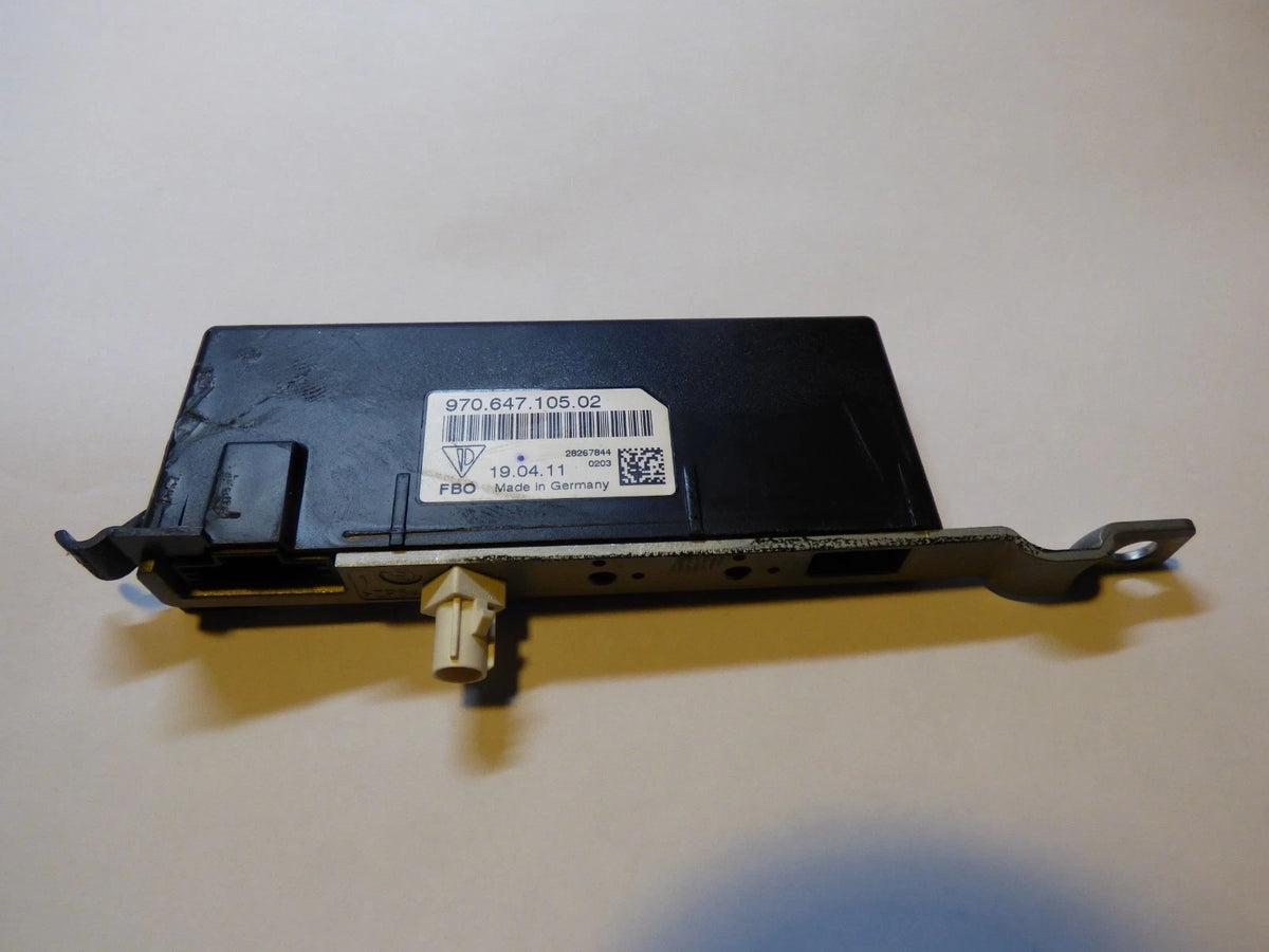 Porsche PANAMERA 970 Antennenverstärker 97064710502 – Produktansicht 1